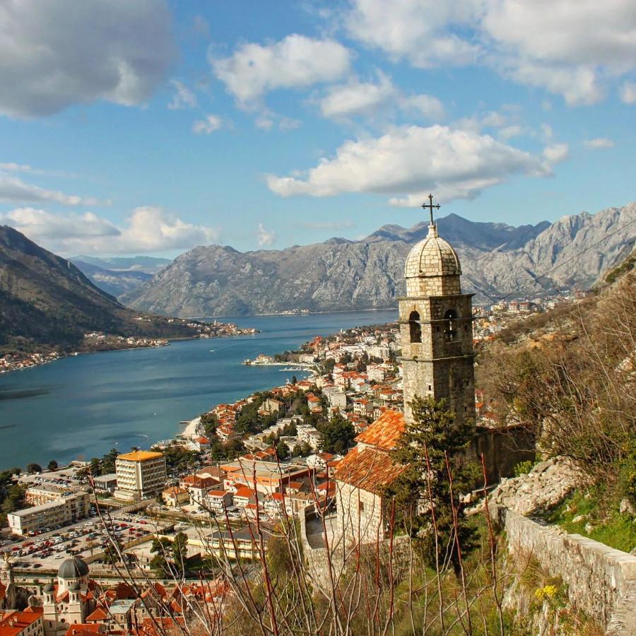 Old Town Kotor Square Apartment Bagian luar foto